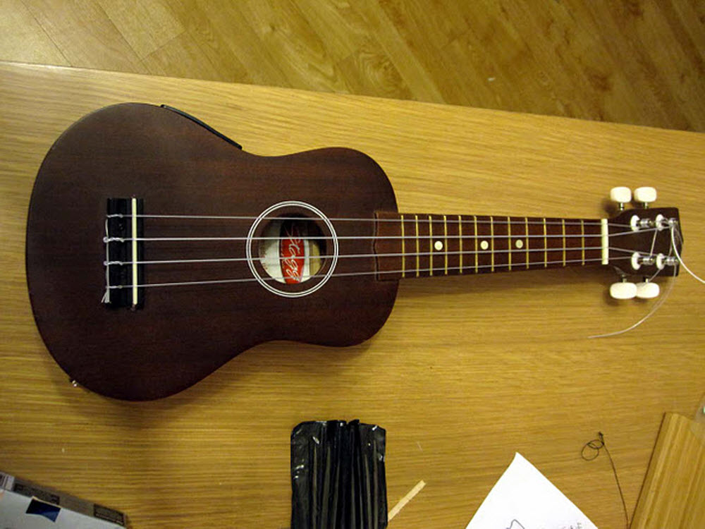 Stagg Electric Uke Hack Fitting a pickup to a cheap uke Electric