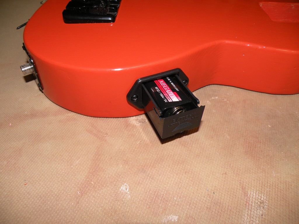 Project Bass Ukulele (Daniel Hulbert) Electric Ukulele Land